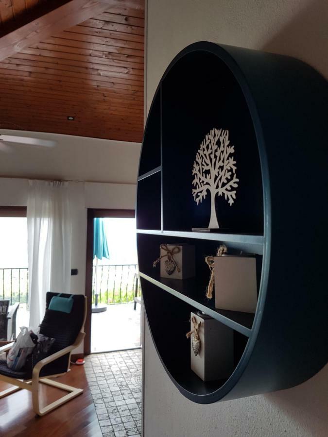 Blue Chalet Villanuova sul clisi Exterior photo